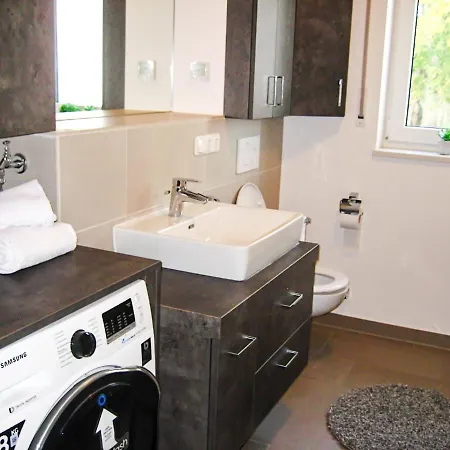 Sunnyhome Regensburg-konigswiesen Apartment