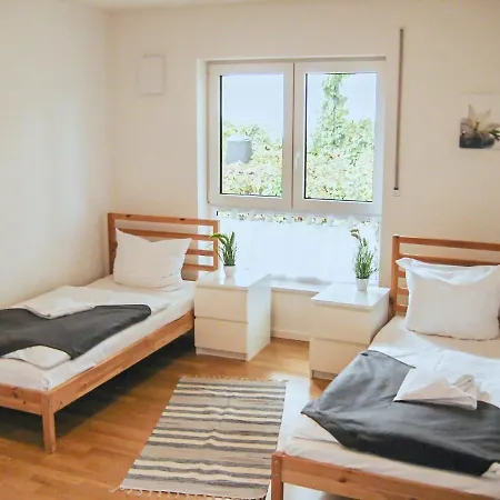 Apartment Sunnyhome Regensburg-konigswiesen Regensburg